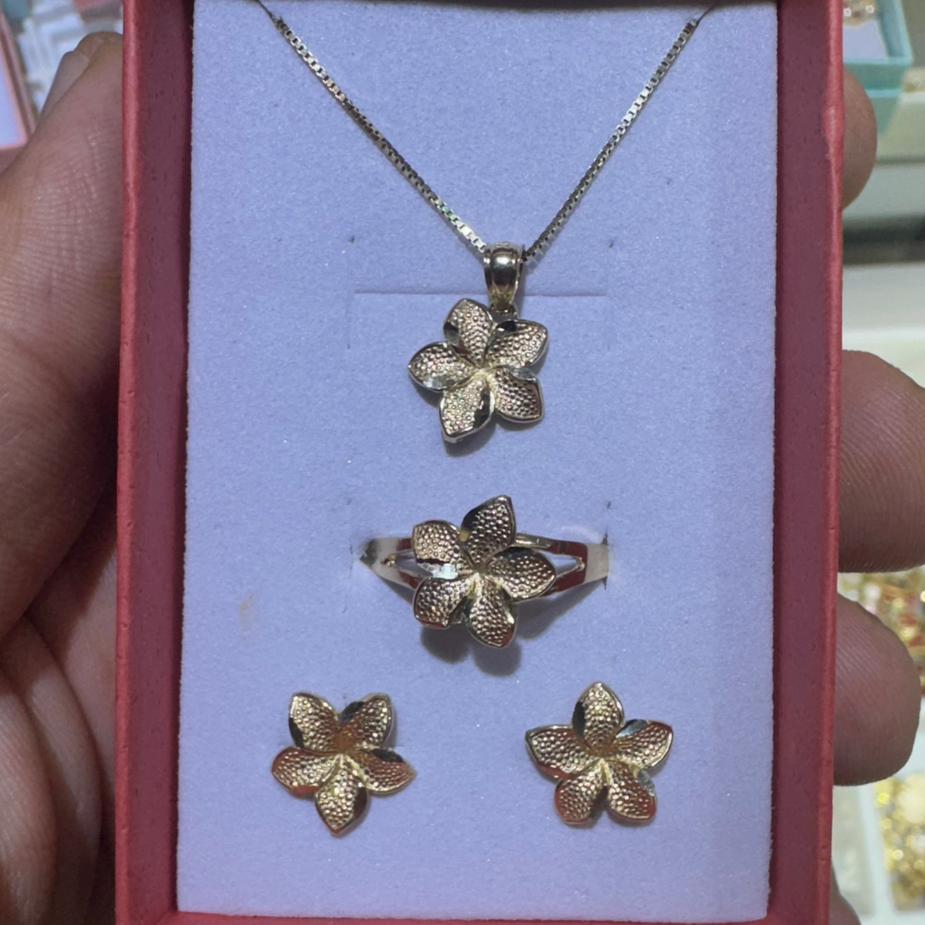 14K Gold Hibiscus Jewelry Set | Pendant, Earrings & Ring