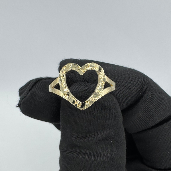 10K Yellow Gold Hollow Heart Nugget Ring